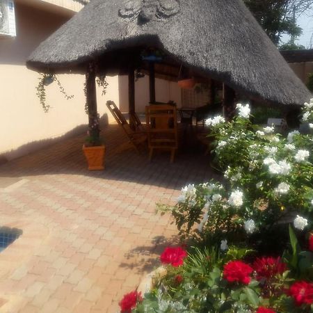Tintech Bed & Breakfast Francistown Eksteriør bilde