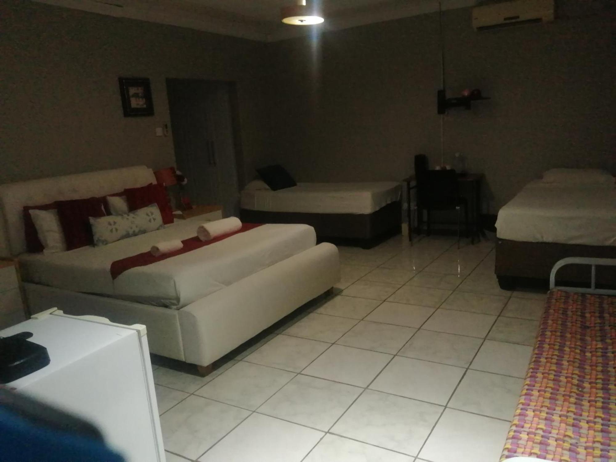 Tintech Bed & Breakfast Francistown Eksteriør bilde