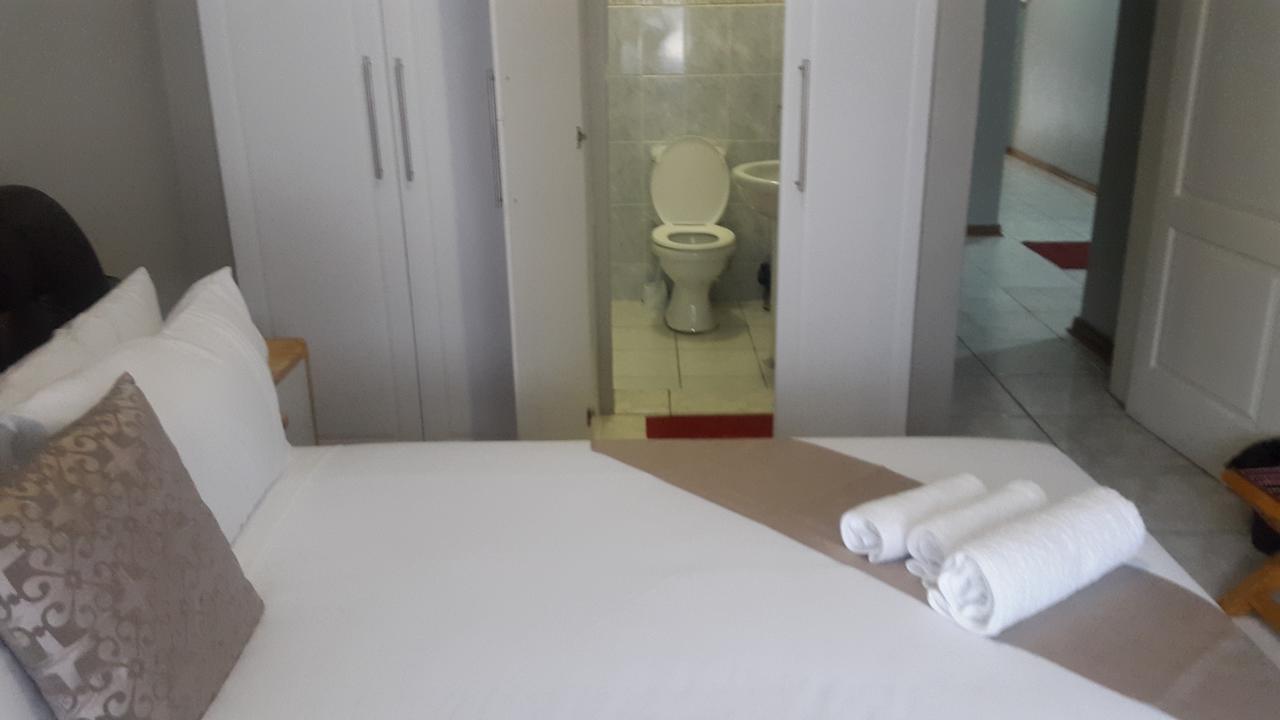 Tintech Bed & Breakfast Francistown Eksteriør bilde