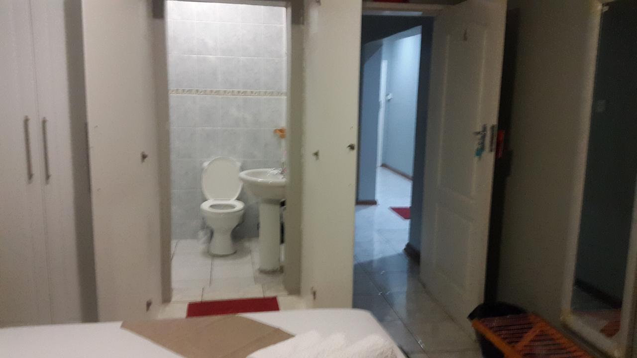 Tintech Bed & Breakfast Francistown Eksteriør bilde
