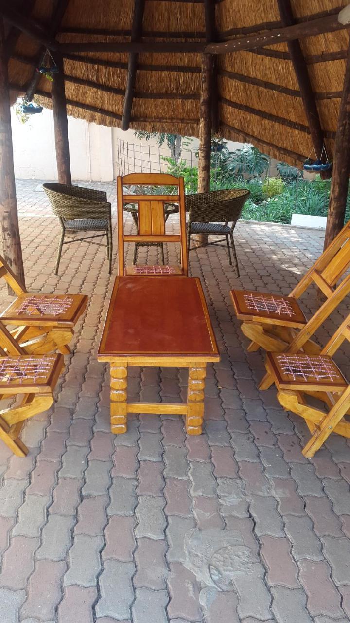 Tintech Bed & Breakfast Francistown Eksteriør bilde